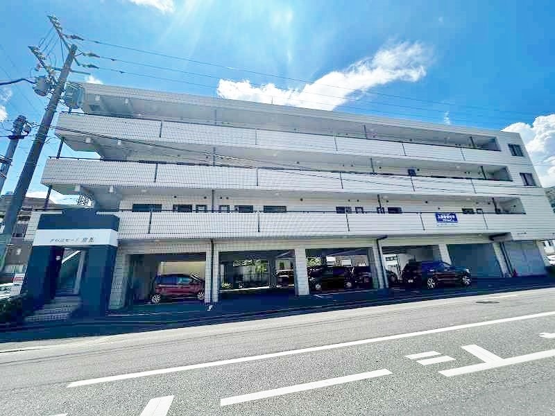 クロスロード恵里  304号室 外観