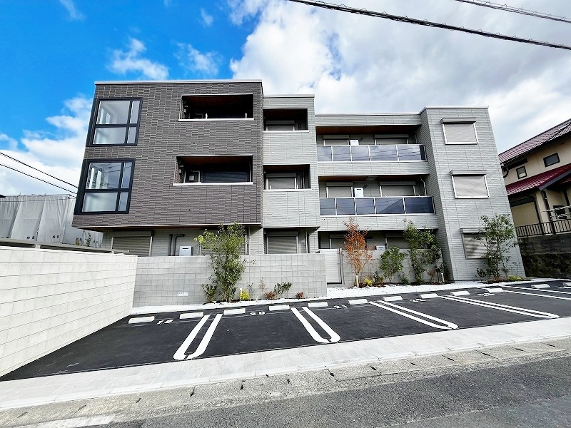 シャーメゾンシエロ  201号室 外観