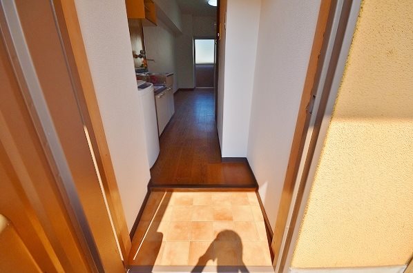 片野三番館 玄関