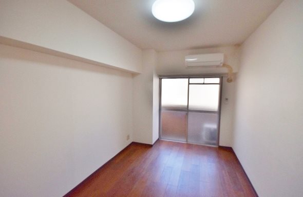 片野三番館 リビング