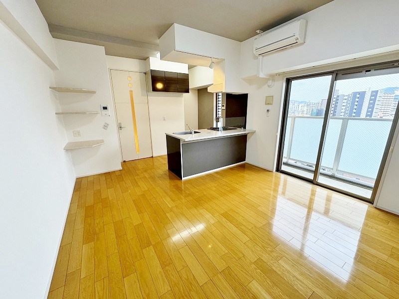 アルティザ小倉 リビング