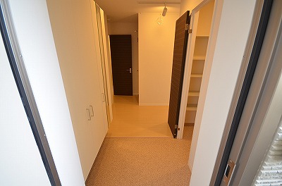 ヴィラダンク上到津 玄関