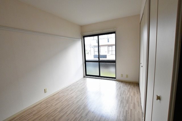 ラフィネ香嵐　Ｄ棟 ベッドルーム