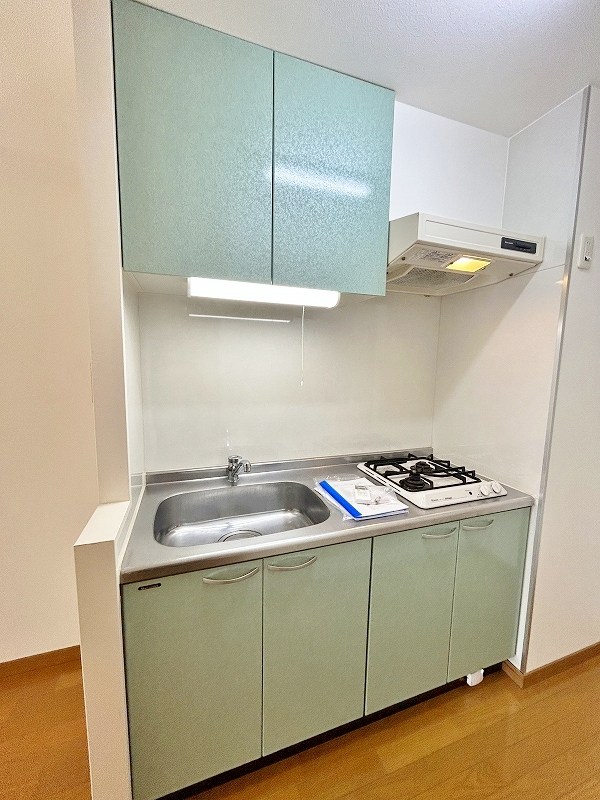 フリーエントＵＴ  キッチン