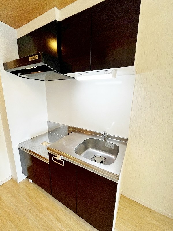 ウイングス重住 キッチン