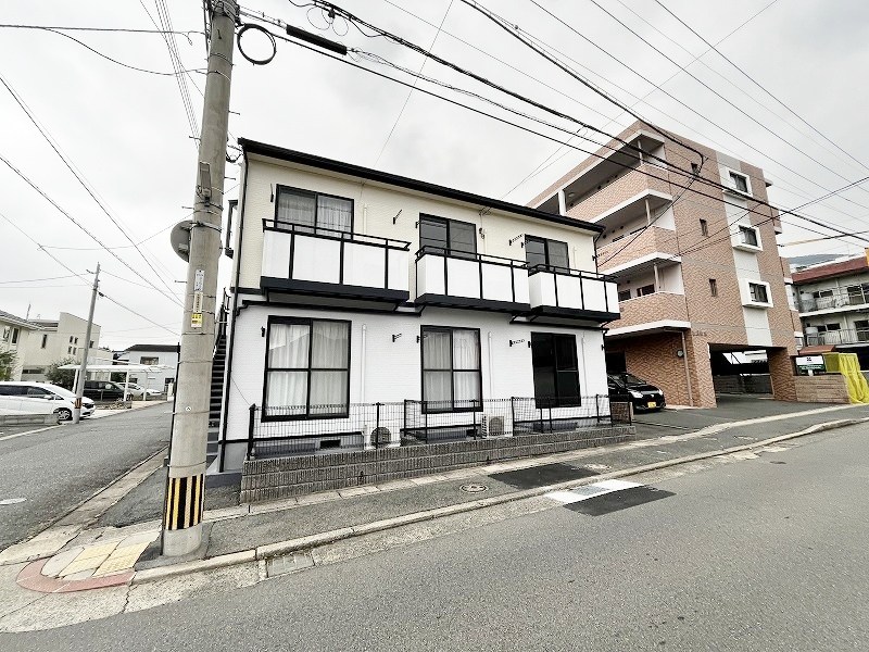 カンパーニュ出屋敷Ⅱ 201号室 外観