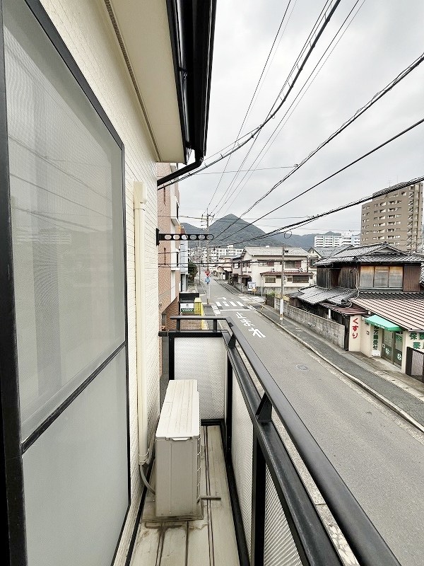 カンパーニュ出屋敷Ⅱ ベランダ