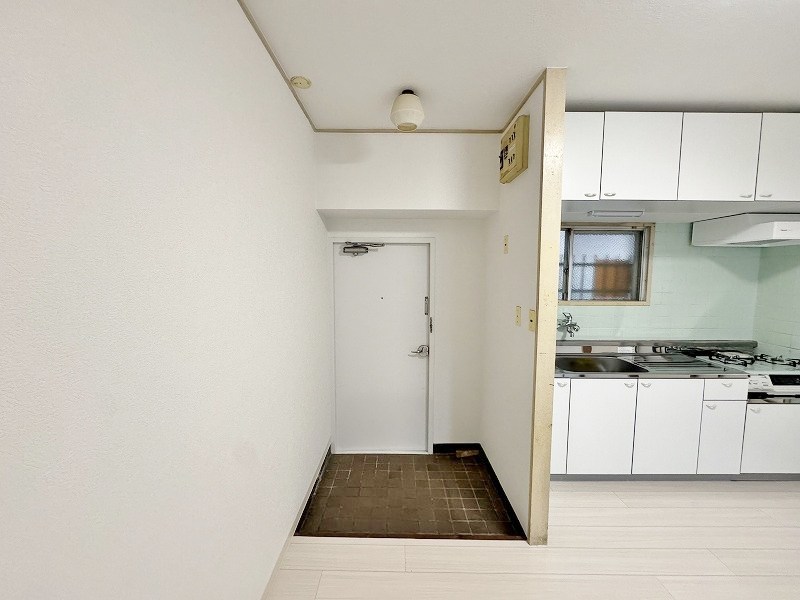 江南町スカイマンション 玄関