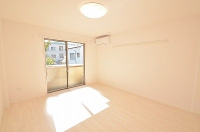 ソッジョルノ高田 リビング