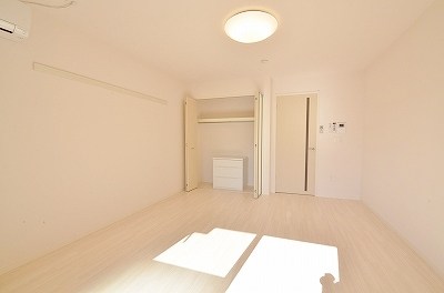 ソッジョルノ高田 ベッドルーム