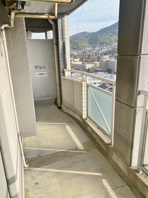 アルゴヴィラージュ八幡駅前  ベランダ