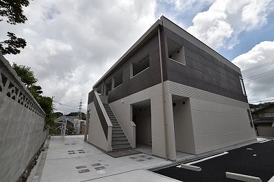 ポルトボヌール 201号室 外観