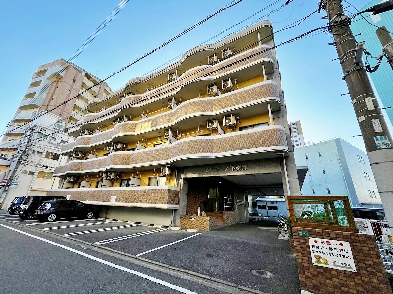 エルマーノ下到津 201号室 外観