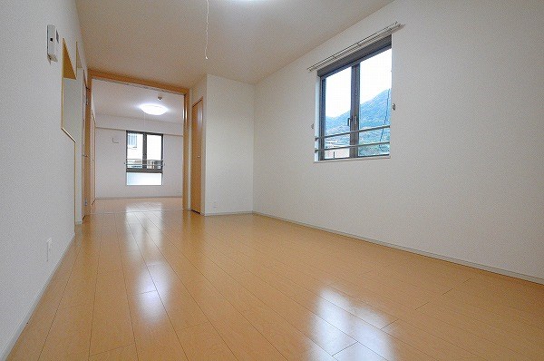 ラインハイム足立山Ｄ  その他22