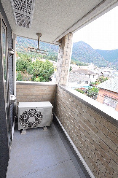 ラインハイム足立山Ｄ  ベランダ