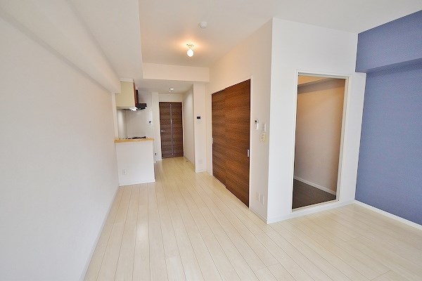 リュシオールレジデンス リビング