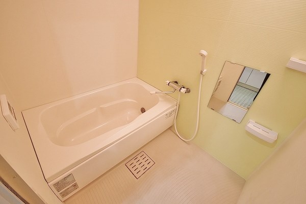 リュシオールレジデンス 風呂画像