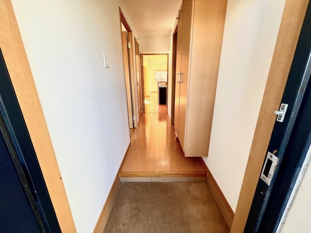 プランドール足原 玄関