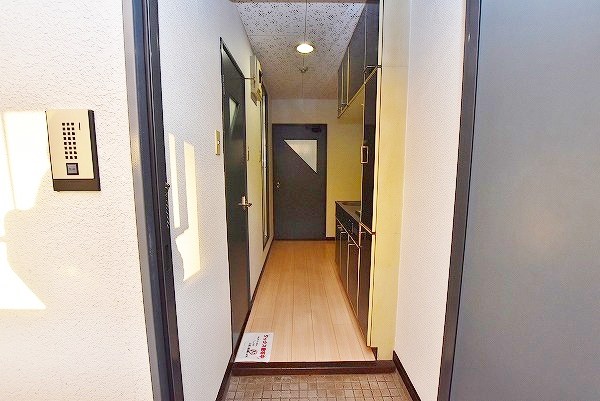 ロイヤルビップ 玄関