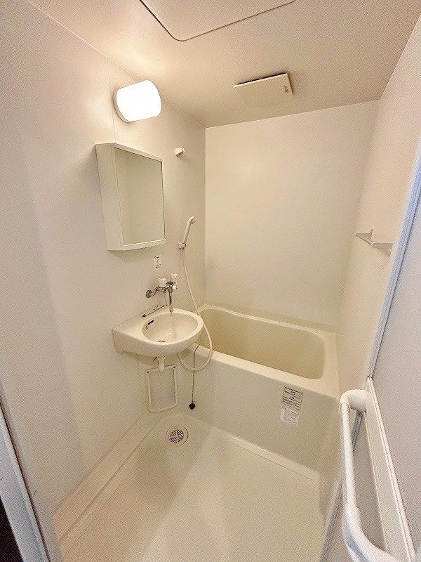 ＭＯＯＮ下到津Ｃ棟 風呂画像