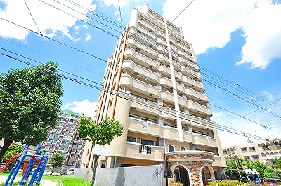 チャペルコンサート 1102号室 外観