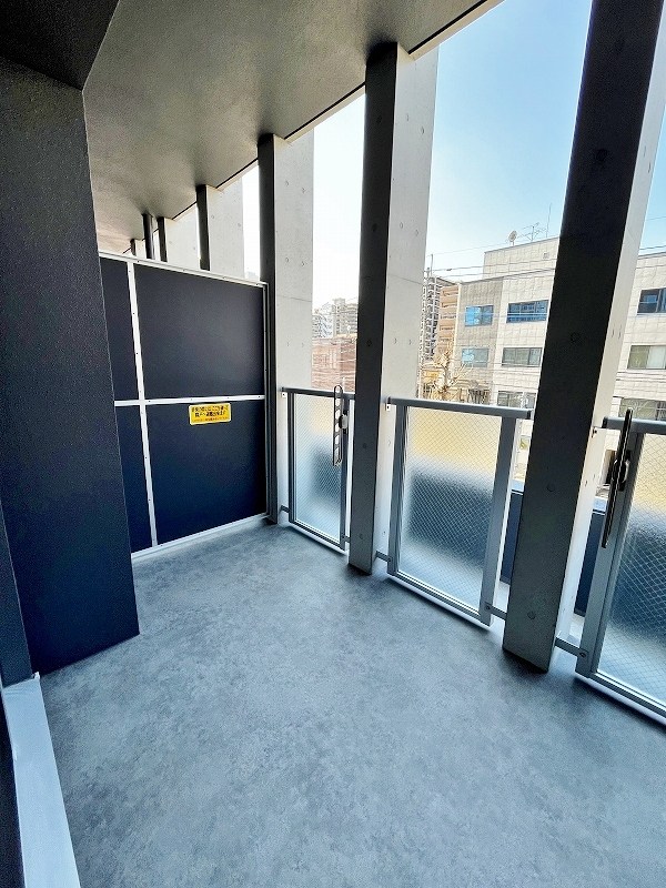 CREWS.REINE（クルーズ.レーヌ） ベランダ