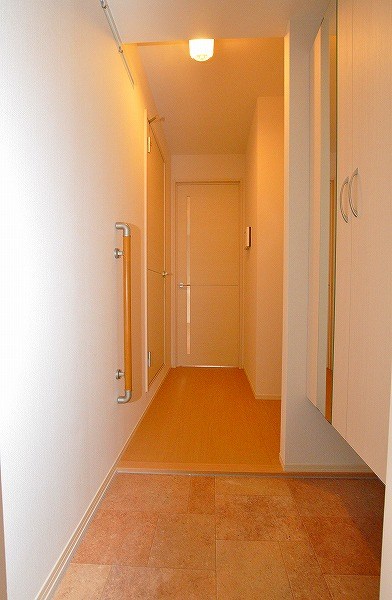 Ｏａｓｉｓ（オアシス） 玄関