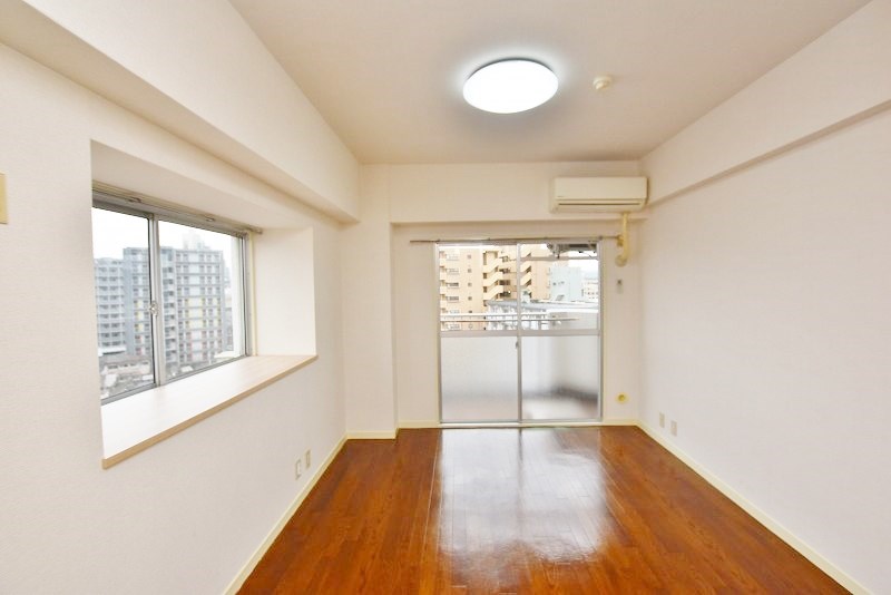 シンコー北九大前スカイマンション リビング