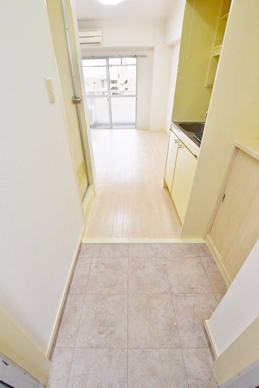 シンコー北九大前スカイマンション 玄関