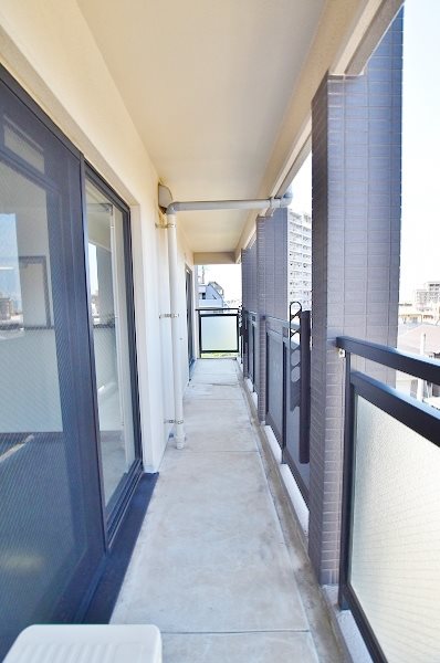 高峰第６晴和ビル ベランダ