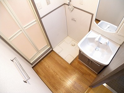 ロイヤルセンターＢＬＤ その他1