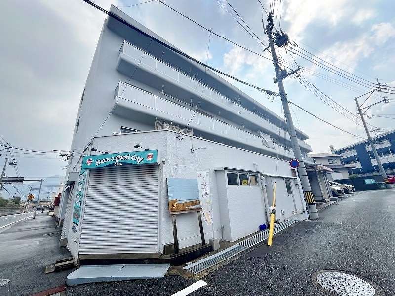 佐藤ビル  202号室 外観