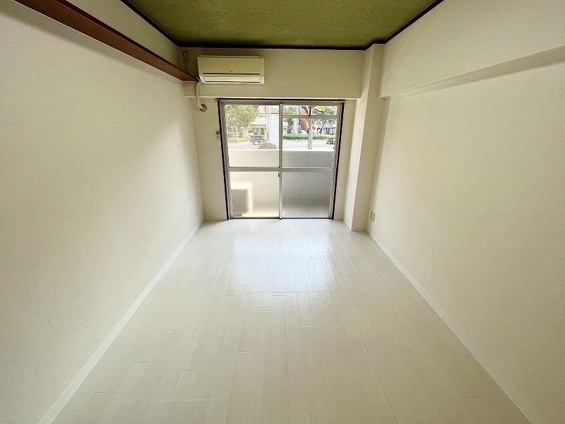 メゾンゆみ ベッドルーム