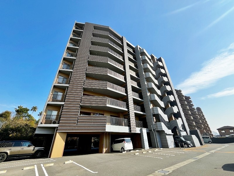 サンパーク企救丘グラッセ 502号室 外観