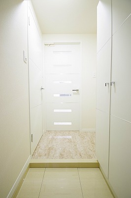 ウィークスステラ  玄関