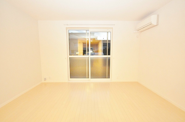 シャーメゾン旭町 リビング