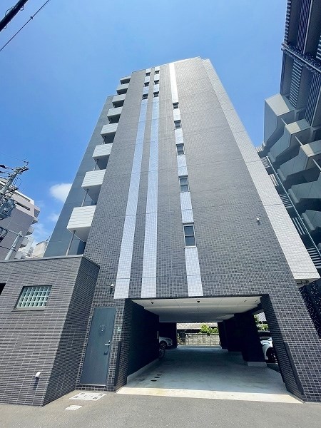 U－Basic reef 三萩野(ユー・ベーシックリーフ三萩野)  603号室 外観