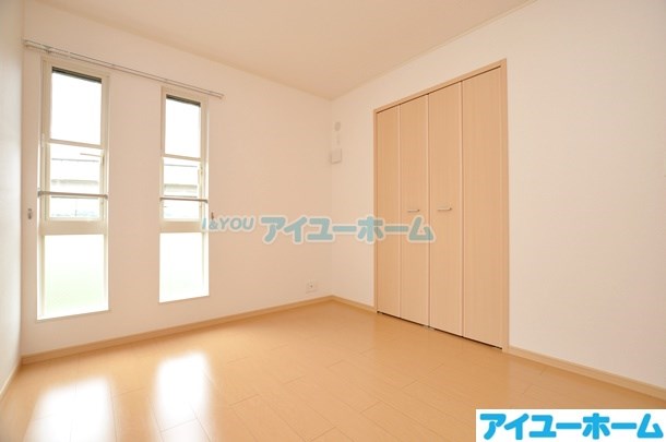 コスモス  ベッドルーム