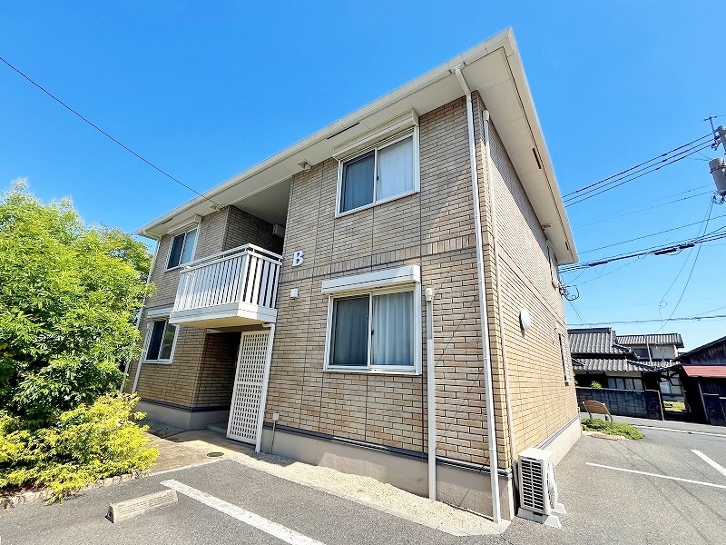 シャトン・アイ　Ｂ棟  101号室 外観