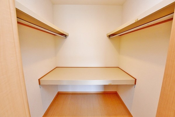 シャトン・アイ　Ｂ棟  その他4