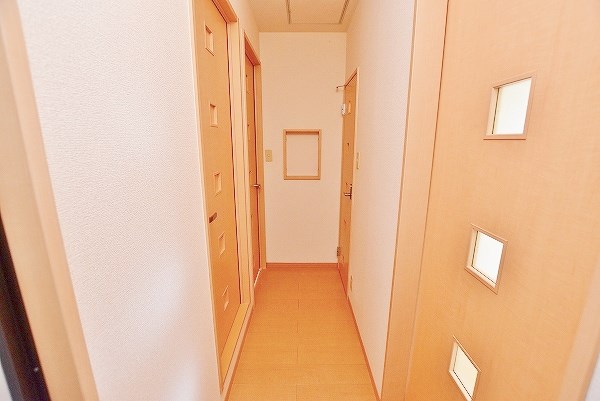 シャトン・アイ　Ｂ棟  その他11