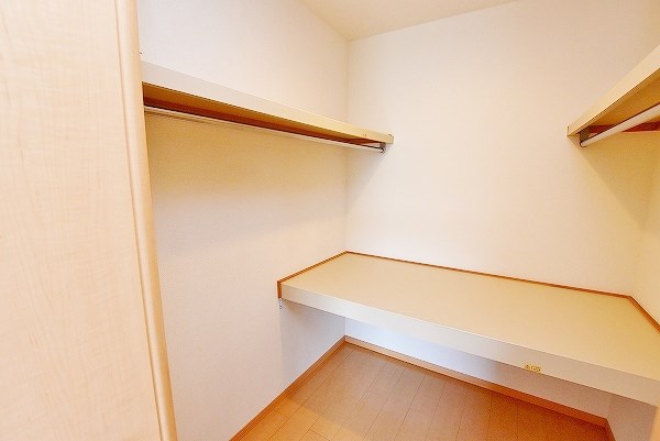 シャトン・アイ　Ｂ棟  その他25