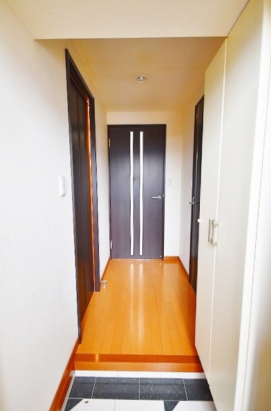 EVER GREEN O（エヴァーグリーンＯ） 玄関