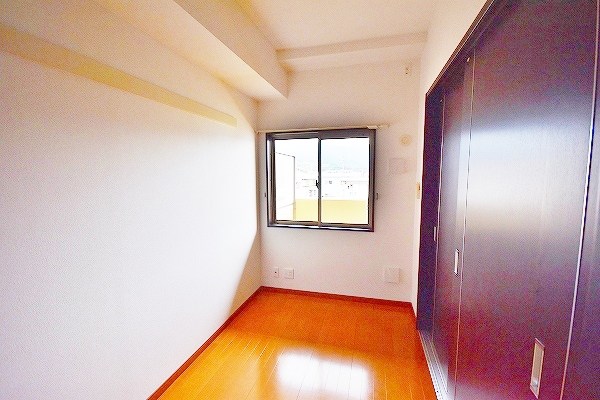 EVER GREEN O（エヴァーグリーンＯ） ベッドルーム