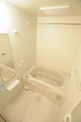 エール湯川B 風呂画像