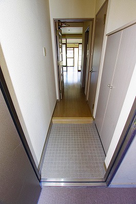 ＫＮ２１白銀 玄関