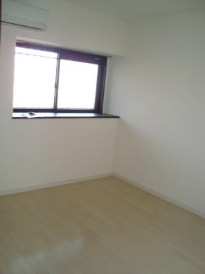 高峰ポロニア  ベッドルーム