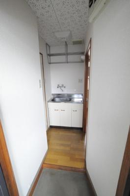 まつやビル 玄関