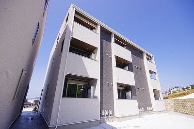 アンブラッセⅠ 101号室 外観