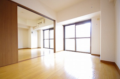 オールセインツ  ベッドルーム